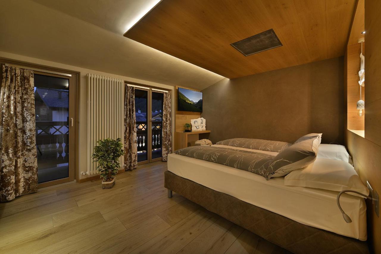 Hotel Compagnoni Livigno Exteriör bild