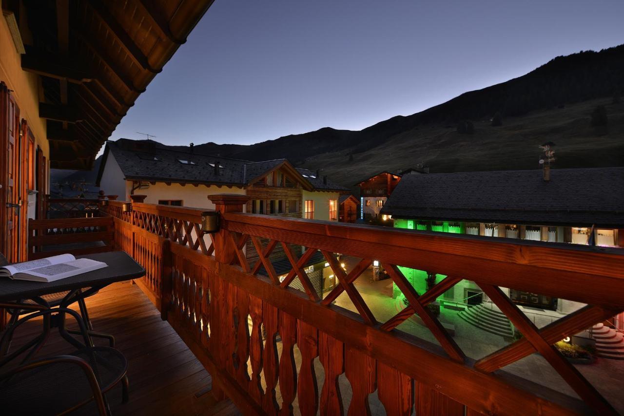 Hotel Compagnoni Livigno Exteriör bild