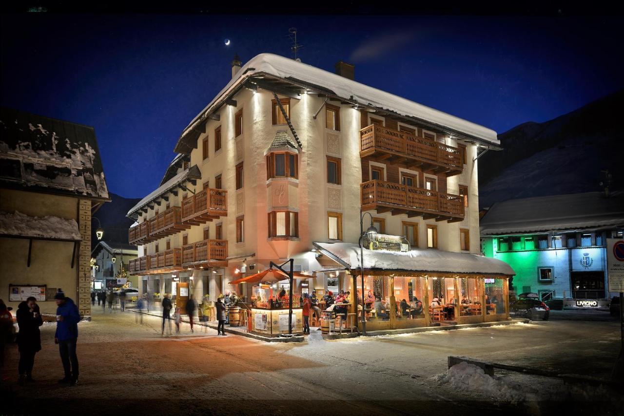 Hotel Compagnoni Livigno Exteriör bild