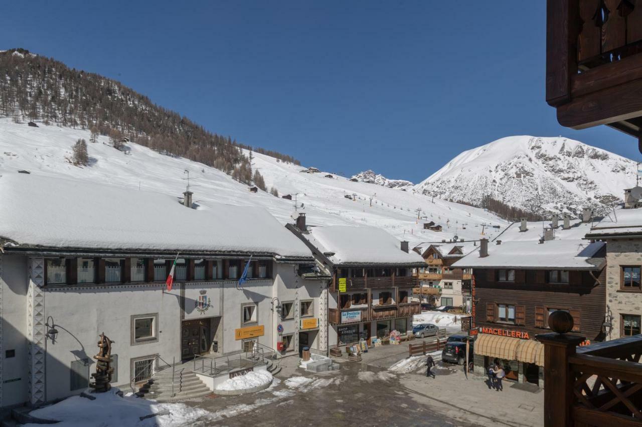 Hotel Compagnoni Livigno Exteriör bild