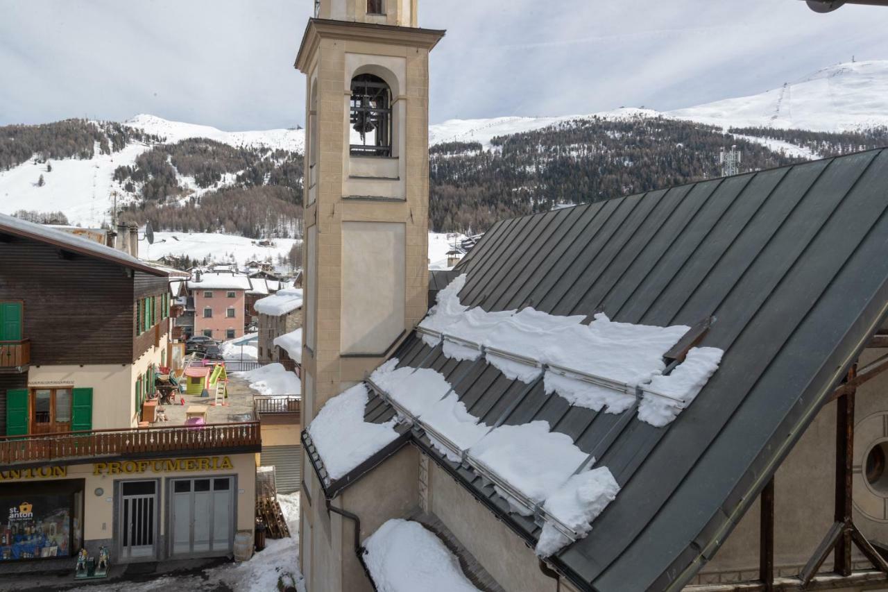 Hotel Compagnoni Livigno Exteriör bild