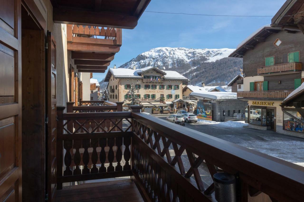 Hotel Compagnoni Livigno Exteriör bild