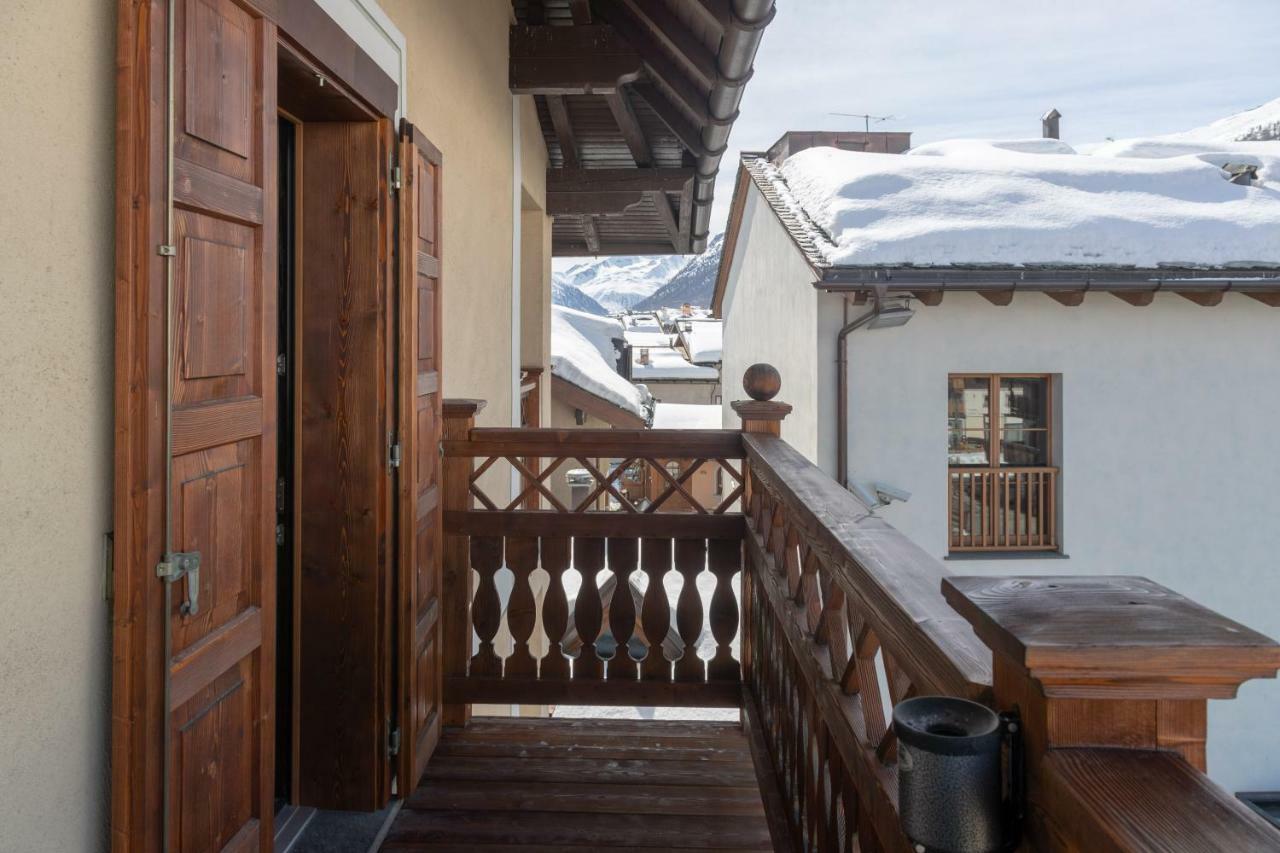 Hotel Compagnoni Livigno Exteriör bild